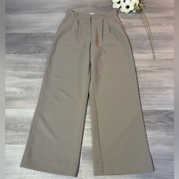 Abercrombie & Fitch Sloane Tailored Tan Wide-Leg Pants - Picture 6 of 16